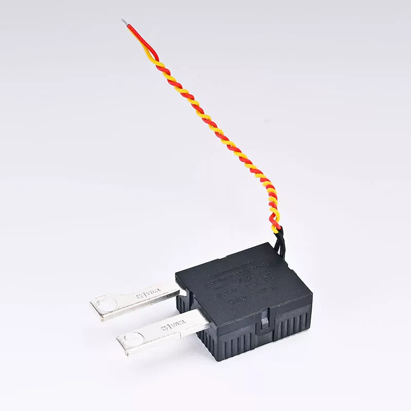 120A 三相壁取り付けラッチング リレー